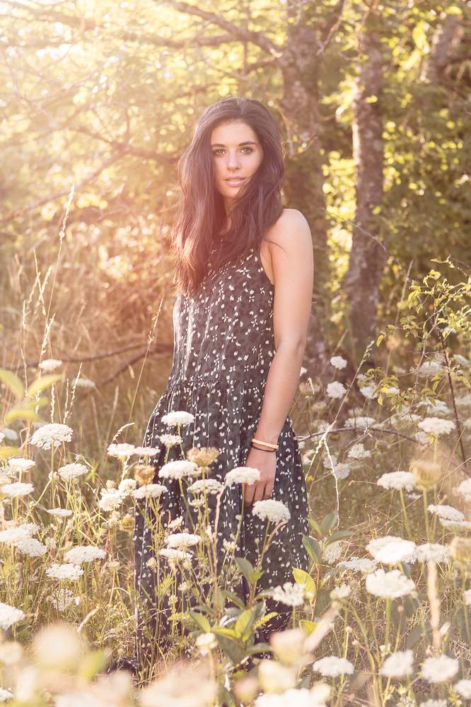 photographe portrait exterieur nancy contre jour amandine