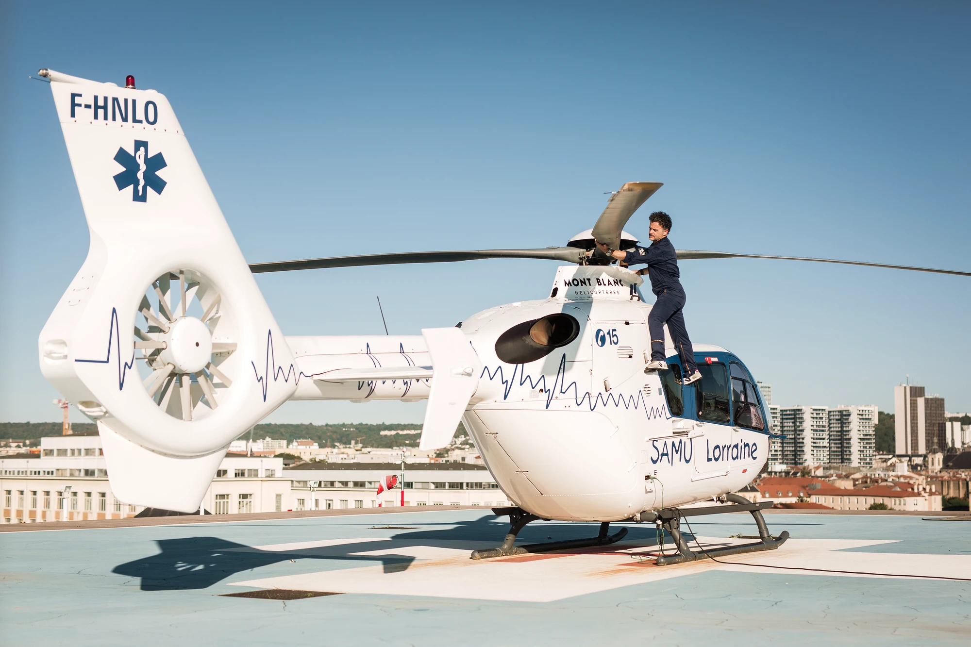 photographe nancy pilote helicoptere samu lorraine ec135 cyril bonci f-hnlo 01